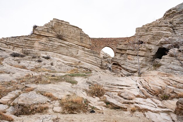 Photo rocky bridge in sille town konya turkiye