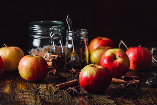 Rode Appels met Kruiden voor Grog