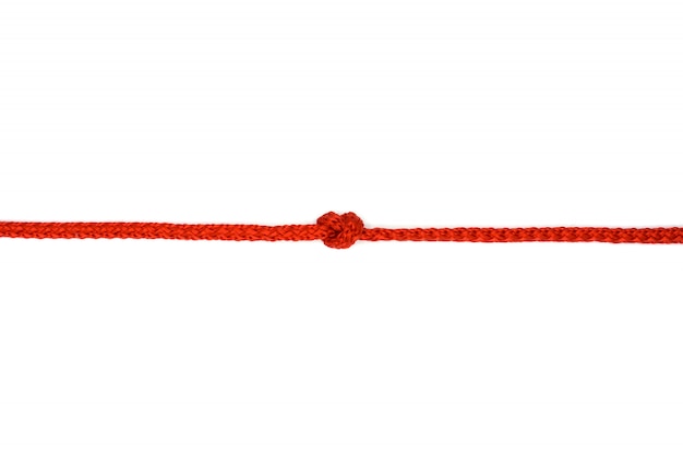 Rode touw met knoop geïsoleerd