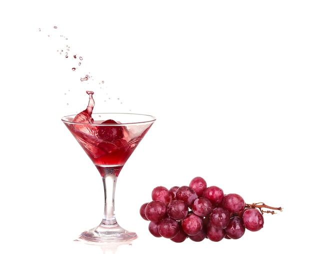 Rode wijn spatten in een glas