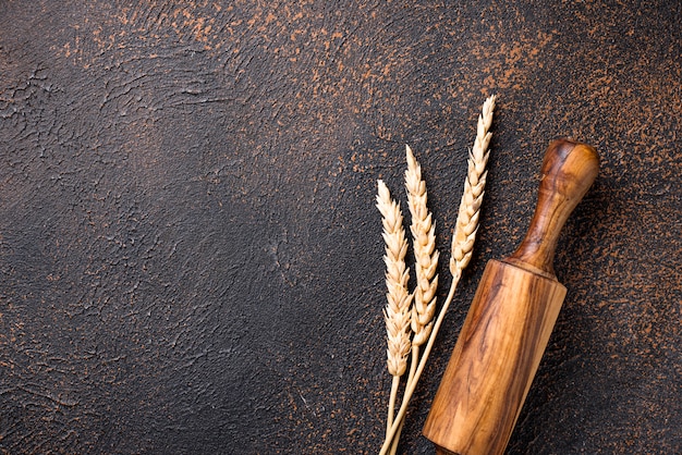 Rolling pin and wheat ears