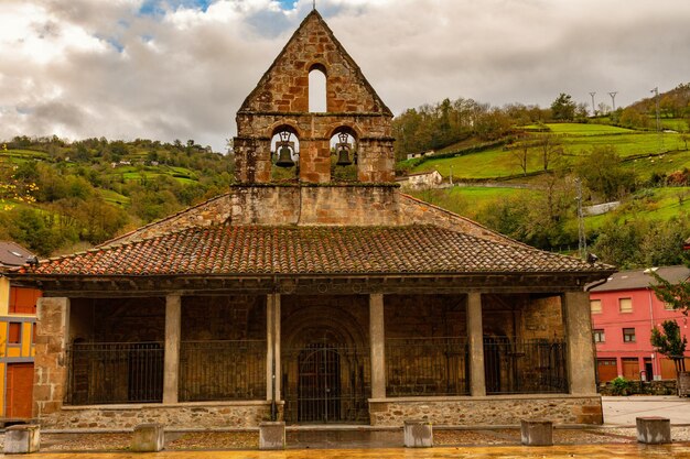 Romanesque church of san nicolas de villoria