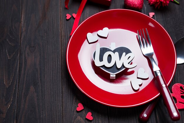Romantische tabel instellen voor Valentijnsdag