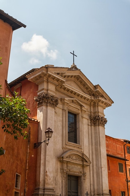 ローマイタリア旧市街の典型的な建築の詳細