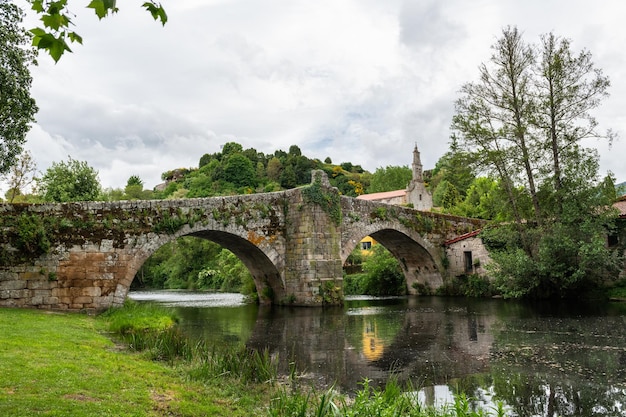 Romeinse brug over de rivier de Arnoia in Allariz Ourense