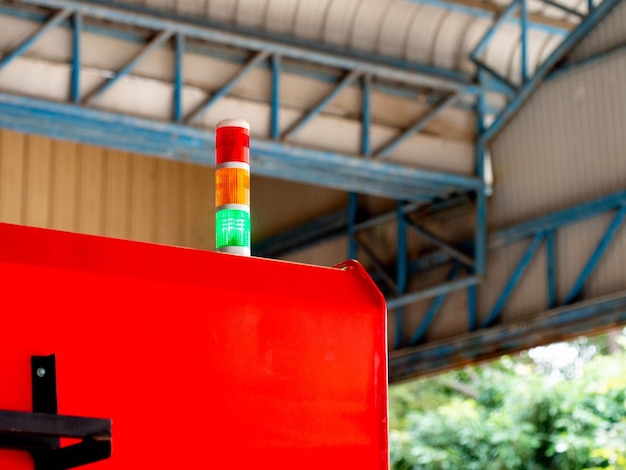 rood groen oranje geel kleur symbool gevaar waarschuwingsapparatuur veiligheid industriële technologie elektrici