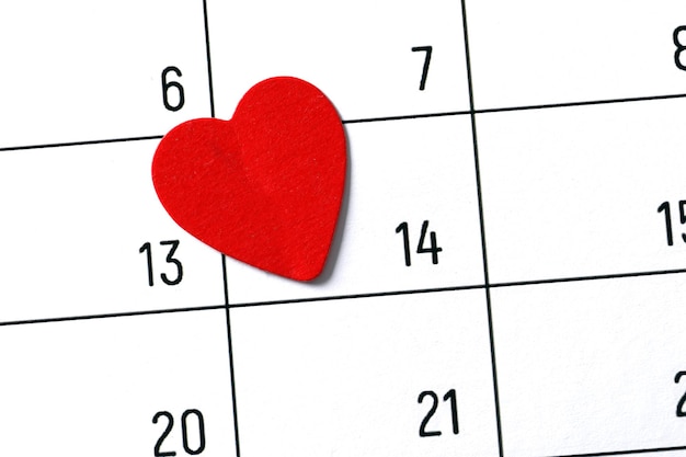 Rood hart kalender. Liefdes verklaring. Valentijnsdag feest