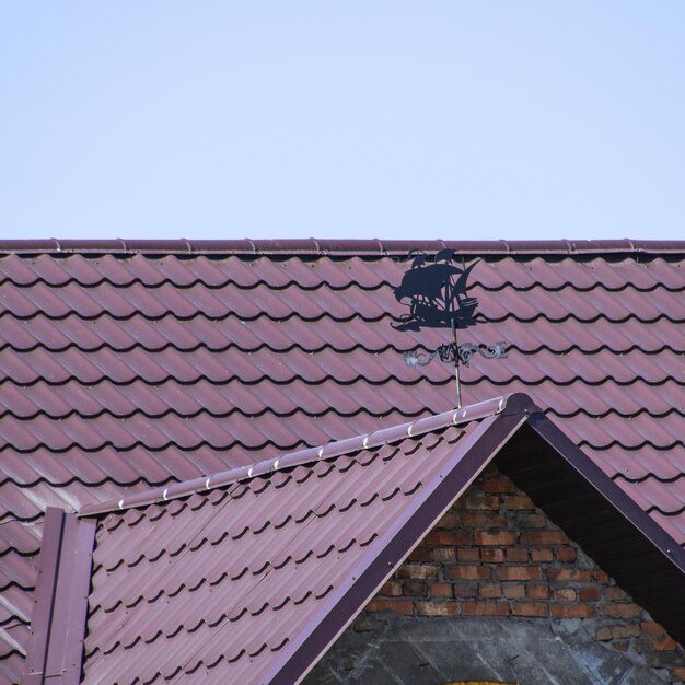 Photo the roof of corrugated sheet