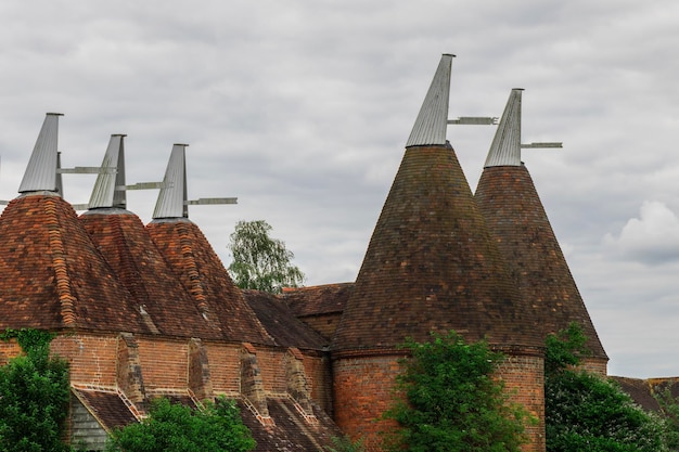 Photo roofs of an oust house