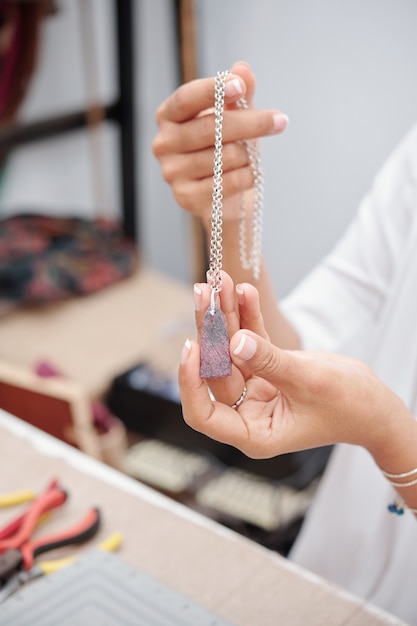 Rose quartz stone necklace