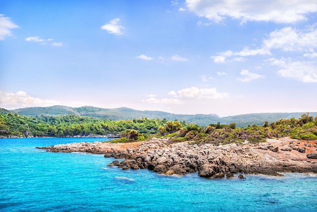 Rotsachtig eiland Sedir eiland Egeïsche zee Marmaris Turkiye