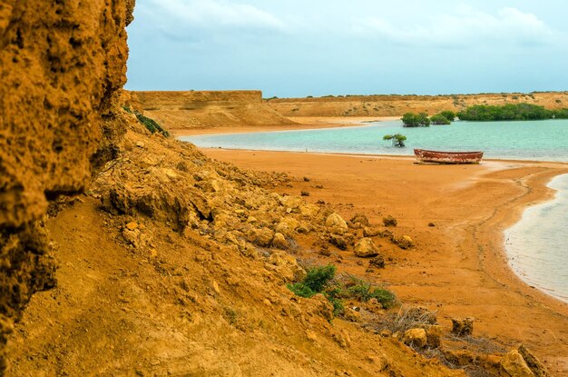 Foto rotsformatie per rivier