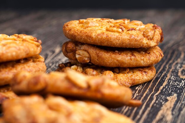 Round cookies with roasted peanuts, a delicious dessert of cookies and nuts