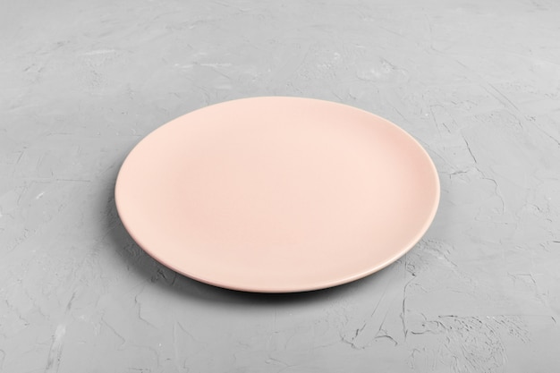 round empty pink plate