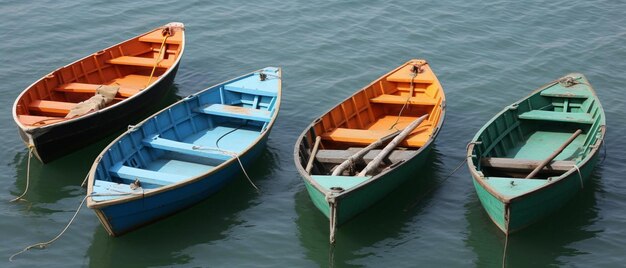 Photo a row of boats with the word  no  on the side