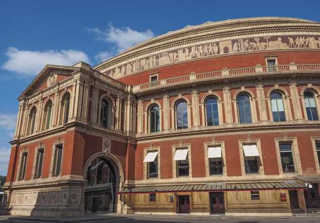 ロンドンのロイヤルアルバートホール