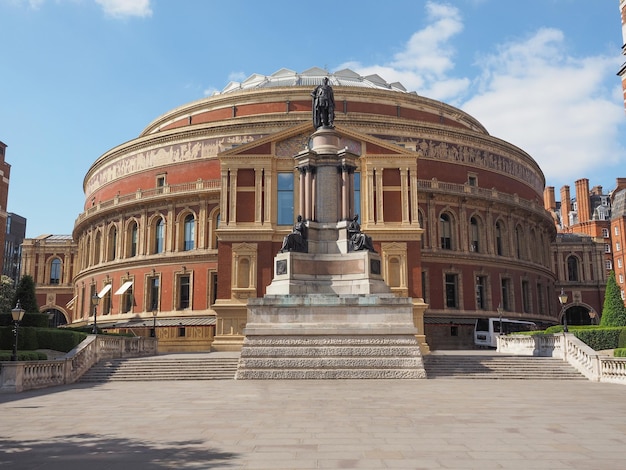 ロンドンのロイヤルアルバートホール