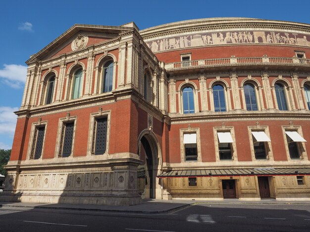 ロンドンのロイヤルアルバートホール