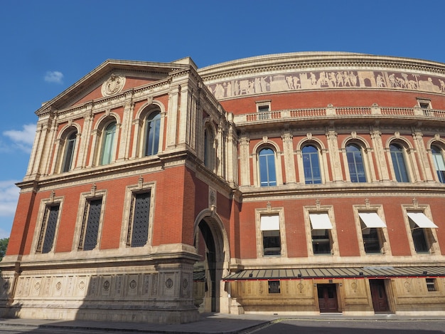 ロンドンのロイヤルアルバートホール