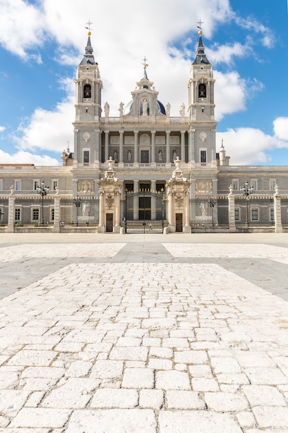 Photo royal cathedral madrid