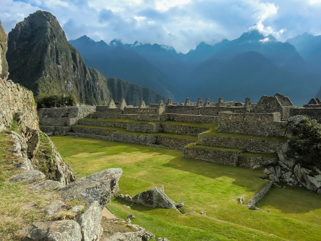 Palazzo reale accanto all'acllahuasi nella cittadella di machu picchu dell'impero inca a cusco in perù