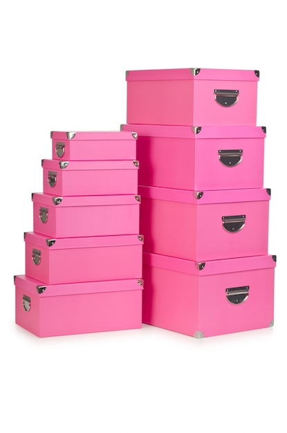 Roze geschenkdozen geïsoleerd