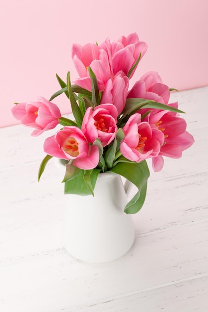 Roze tulp bloemen boeket