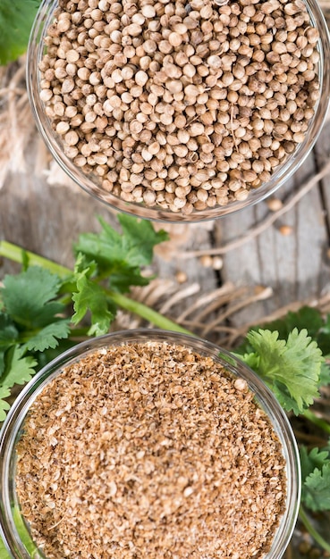 Rubbed Coriander