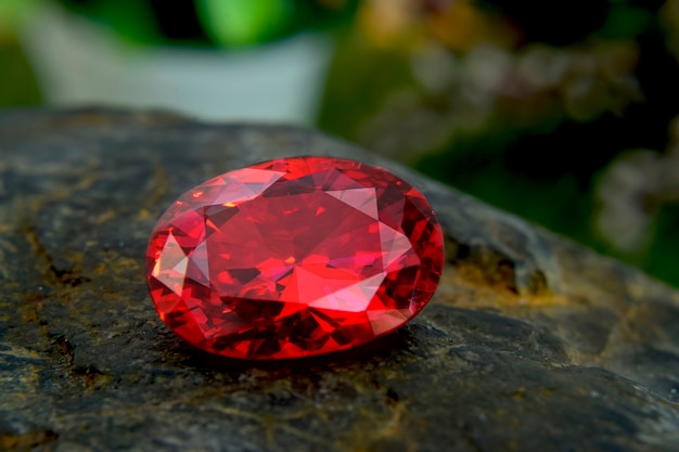 ruby edelsteen voor sieraden