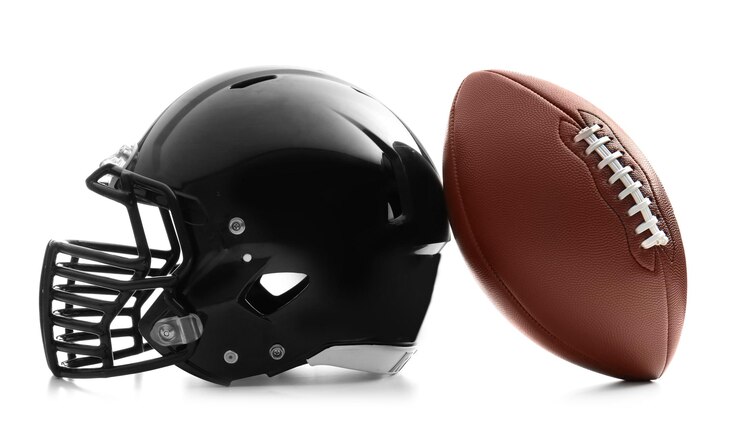 Photo rugby ball and helmet on white background
