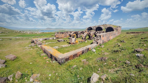 Ruïnes caravanserai 11e eeuw jrapi village armenia