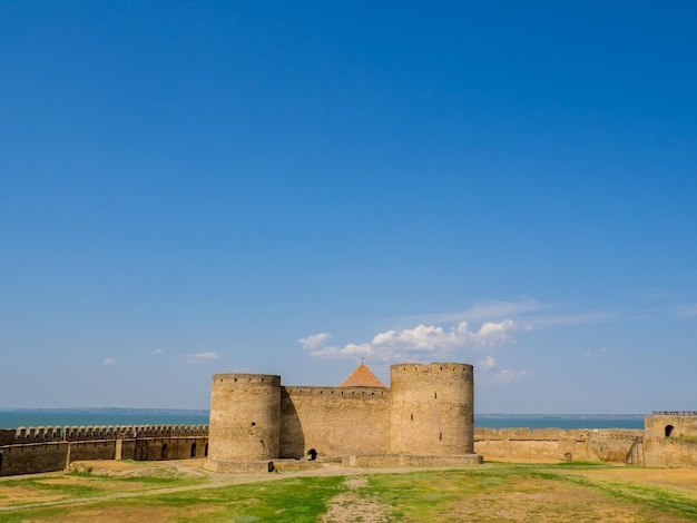 Ruïnes van de citadel van het fort bilhoroddnistrovskyi