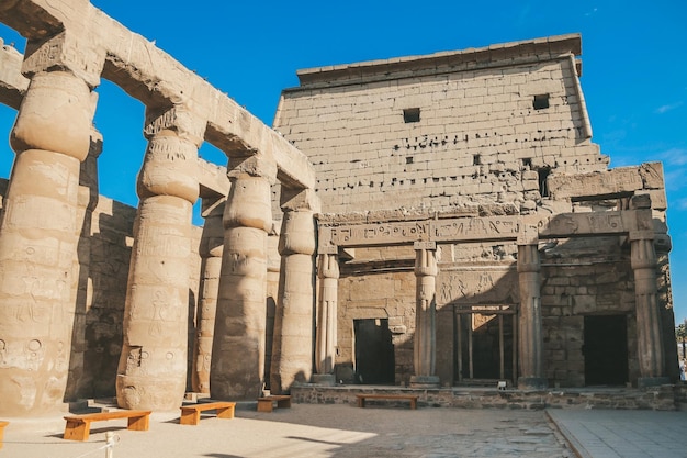 Ruïnes van de Egyptische Karnak-tempel, het grootste openluchtmuseum in Luxor