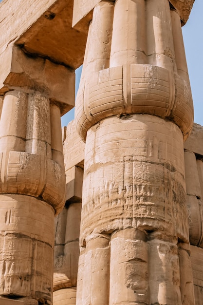 Ruïnes van de Egyptische Karnak-tempel, het grootste openluchtmuseum in Luxor