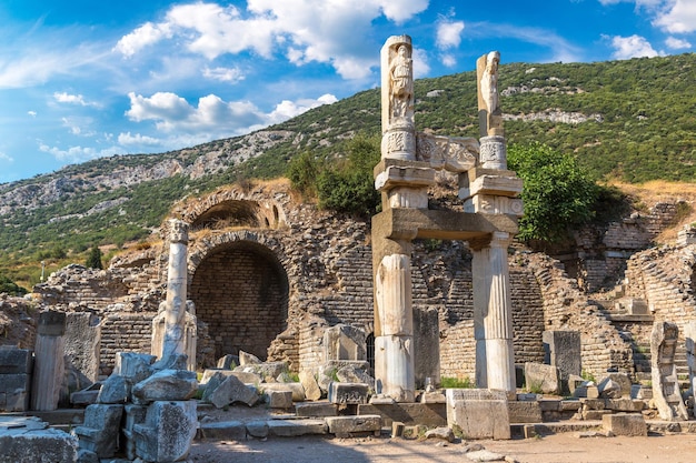 Foto ruïnes van de oude stad efeze in turkije