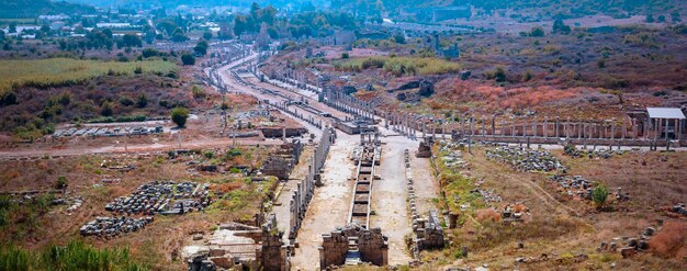 Le rovine dell'antica città di perge è un'antica città greca della turchia