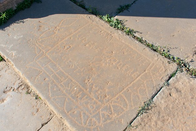 古代ローマの都市ティムゴードの遺跡紀元前100年頃に建てられました