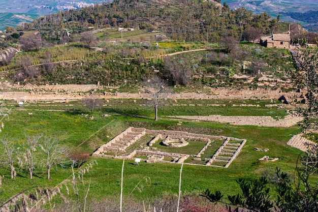 シチリアのモルガンティナ考古学遺跡の旧市街の遺跡