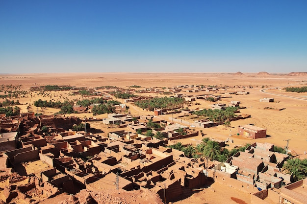 Photo ruins of timimun abandoned city in sahara desert, algeria