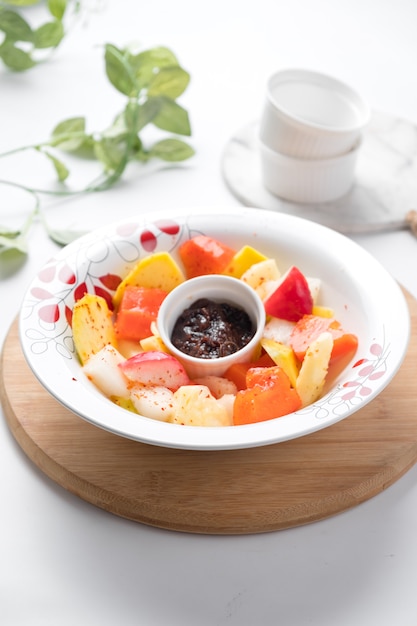 Rujak Buah Indonesische fruitsalade