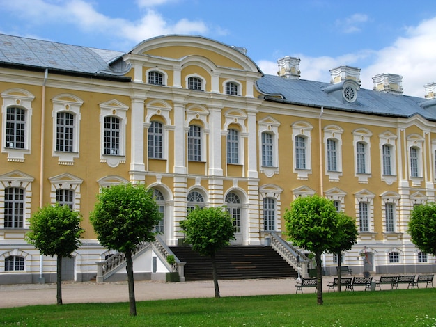Рундальский дворец в латвийской балтийской стране