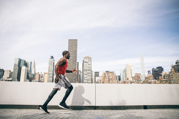 Photo runner training outdoors