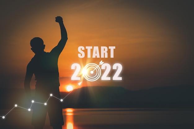 실행 실루엣 일몰, 비즈니스 시작의 개념 2022년 비즈니스 목표