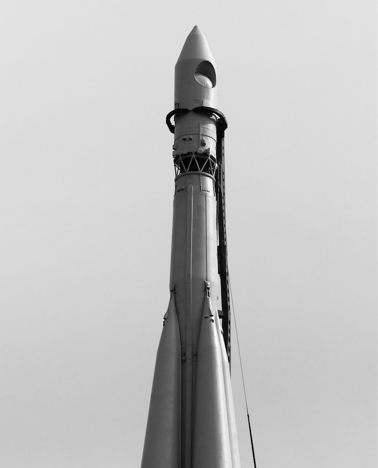 Photo ロシアの黒と白のロケットの背景