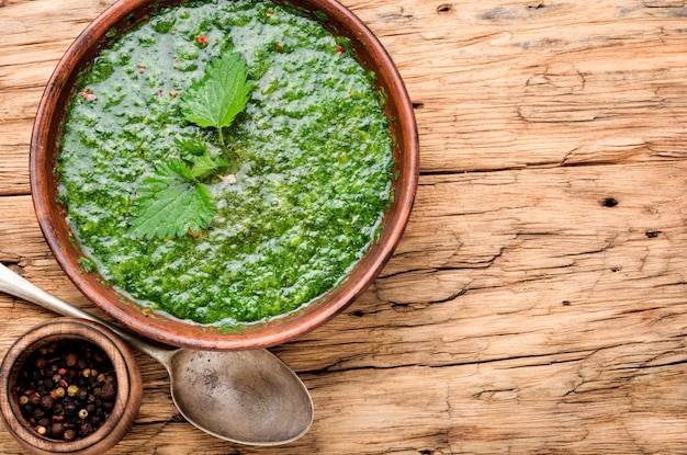 Photo russian traditional nettle soup