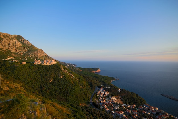 Russisch dorp op de berg in Montenegro