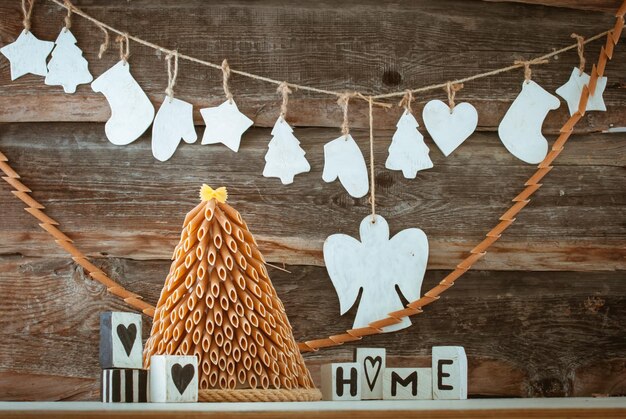 Photo rustic styled new year tree