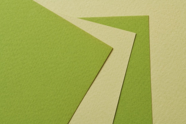 Foto ruwe kraftpapier achtergrond papier textuur verschillende tinten groen mockup met kopieerruimte voor tekst