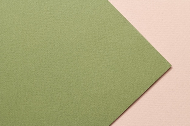 Ruwe kraftpapier achtergrondpapier textuur beige groene kleuren Mockup met kopieerruimte voor tekst