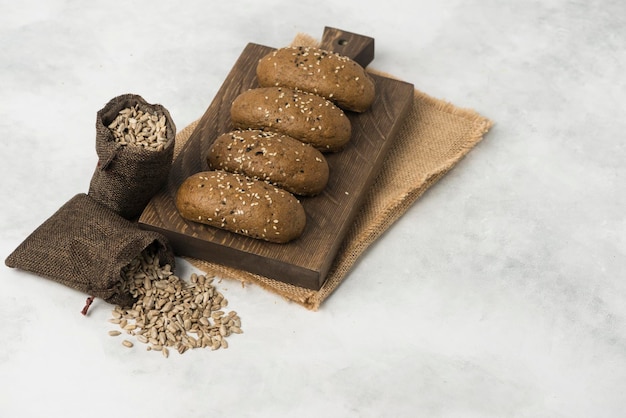 Photo rye bread composition on white background